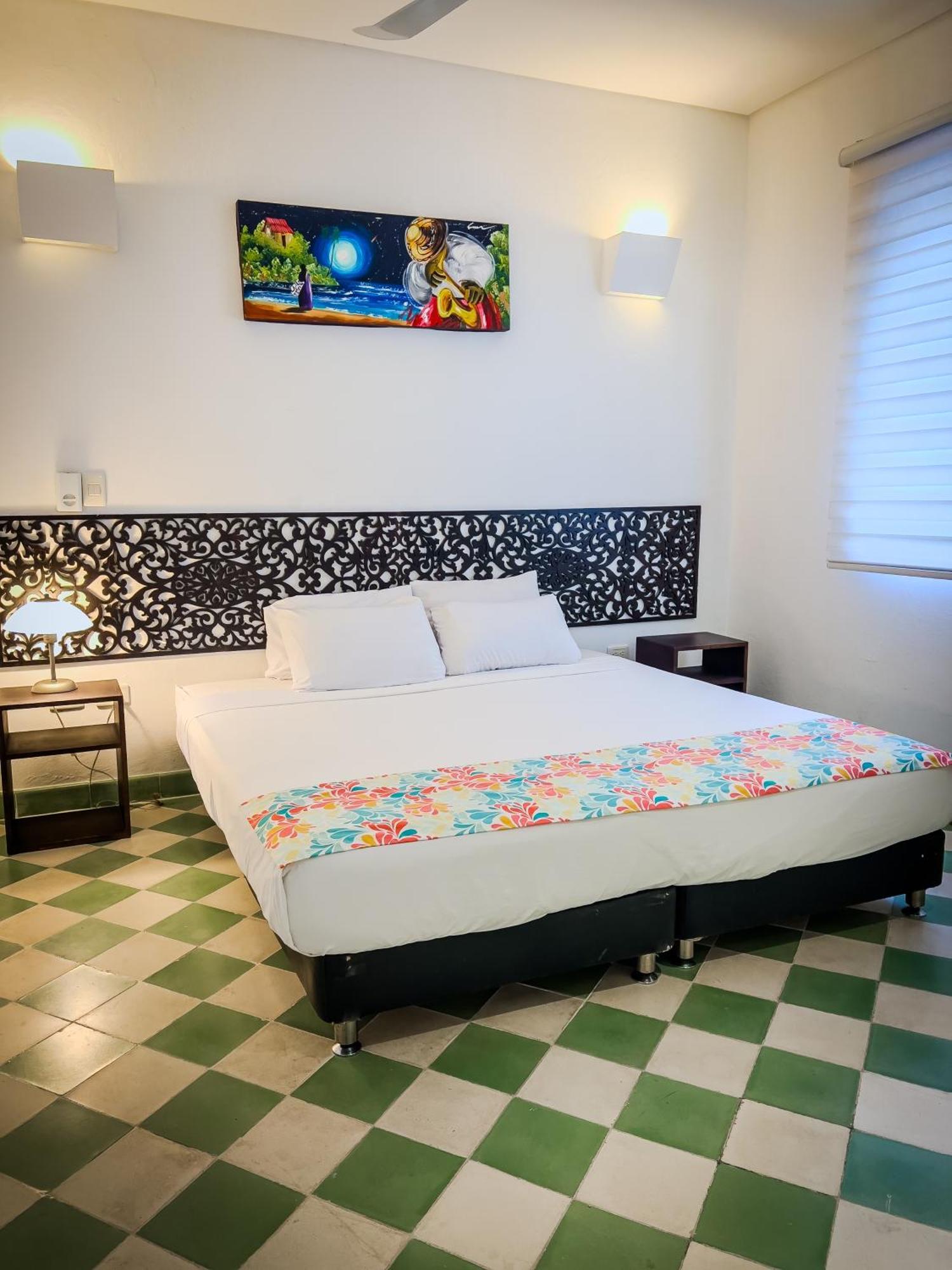 Hotel Puerto Pelicano