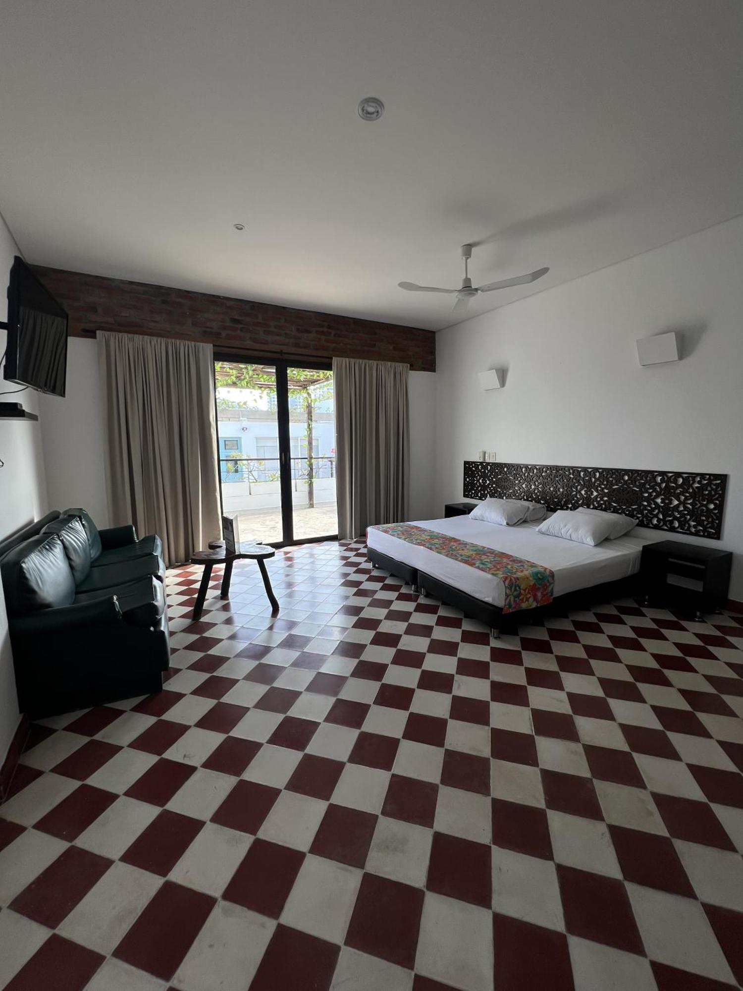 Hotel Puerto Pelicano 4*