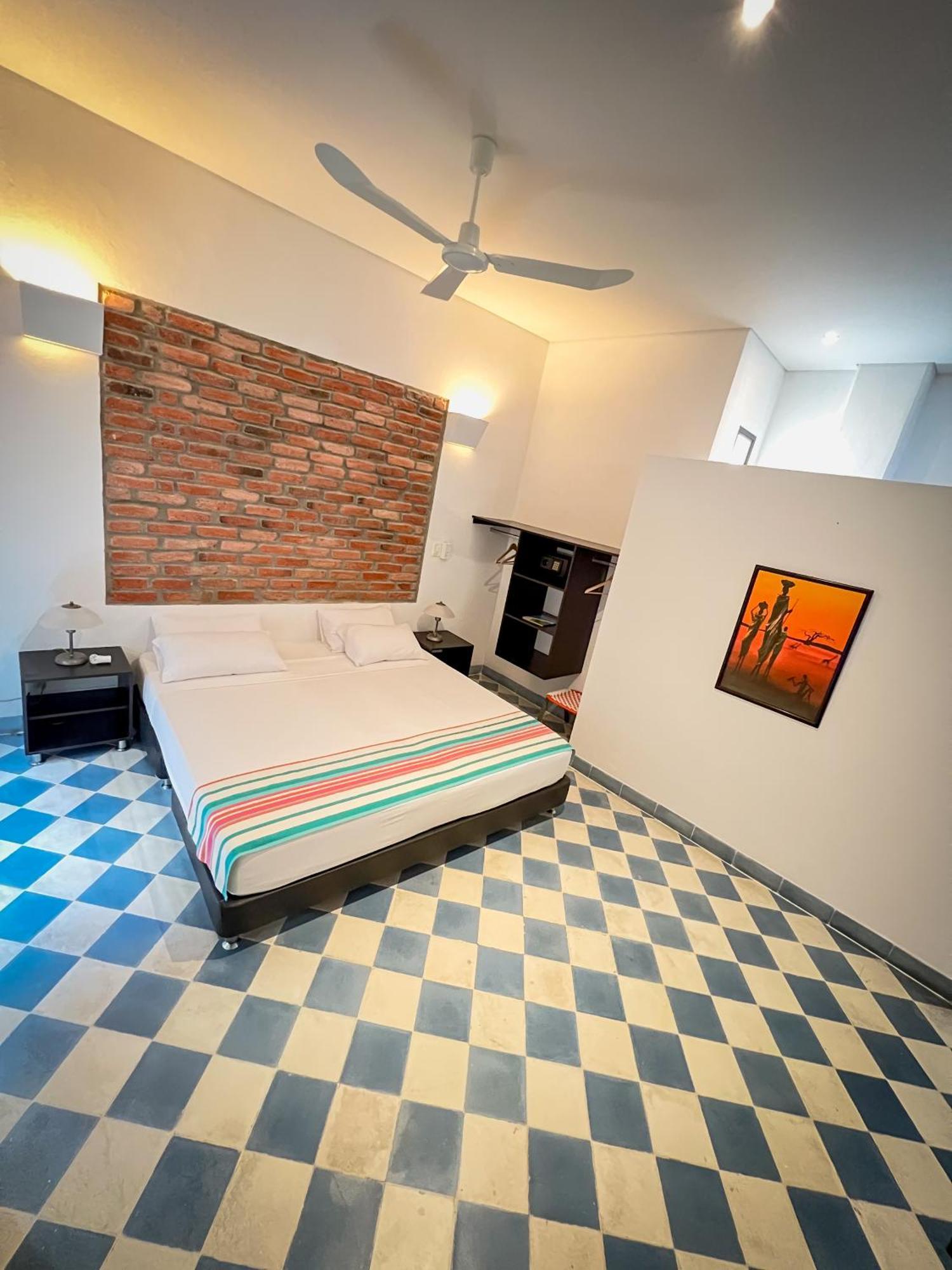 Puerto Pelicano 4*